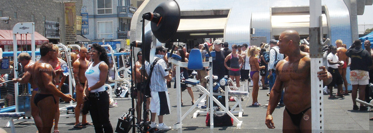 muscle-beach-venice-nowadays2